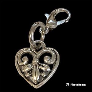 Fleur de Lis Heart Charm Silver Tone Vintage Clip On Zipper Pull Purse Nola